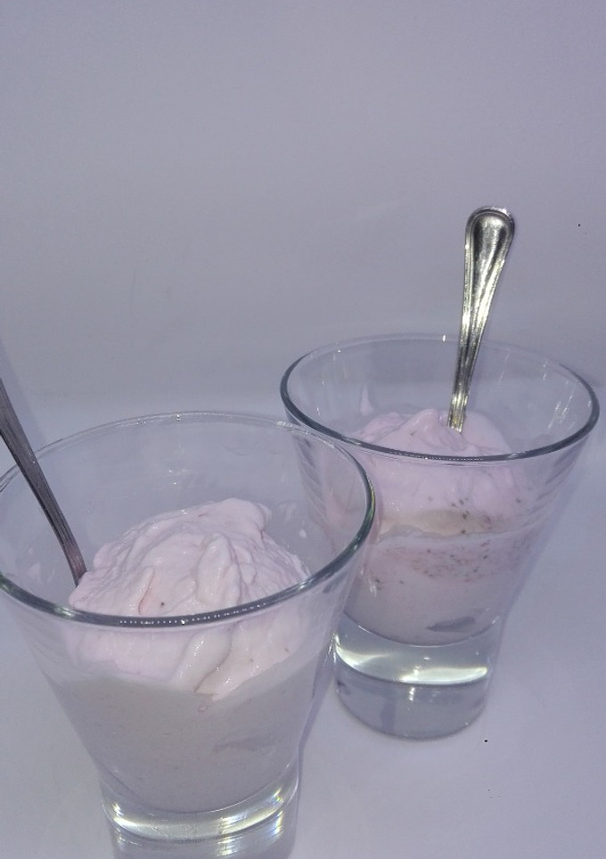 Una foto de Helado de fresa