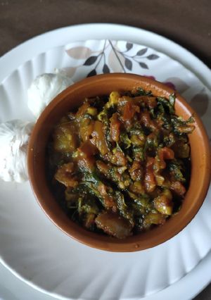 A picture of Garlic fenugreek.