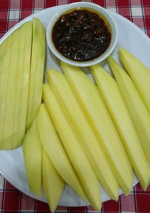 Hình của món Mắm me chấm trái cây.