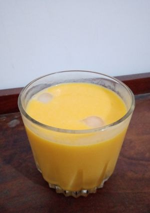A picture of Mango Milk Shake.