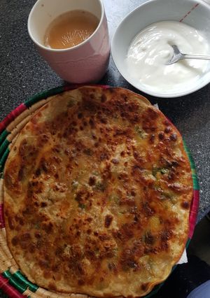 A picture of Potatoes paratha.