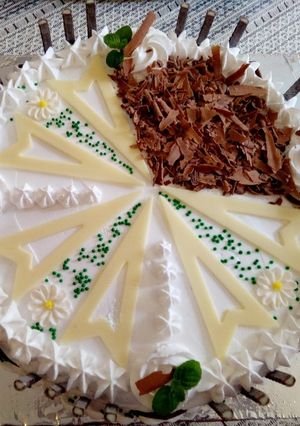 A picture of Chocochip Lemon Cake#bakingchallenge.