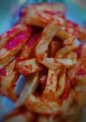 عکسی از دستور سیب زمینی سرخ کرده با رب گوجه