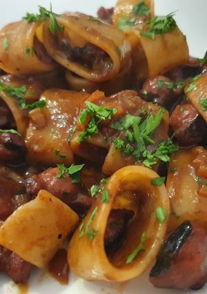 A picture of Calamarata with Octopus Ragù.