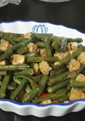 Foto resep Oseng Kacang Panjang & Tempe