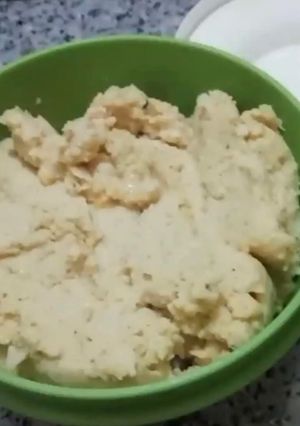 Una foto de Hummus de garbanzo casero