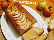 Una foto di plumcake mele