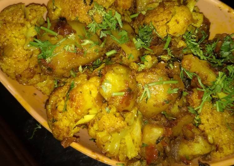 Steps to Prepare Perfect Aloo Gobi Masala Dry