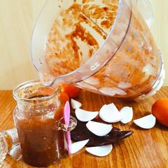 A picture of Chared Timatar Chutney (method 2).