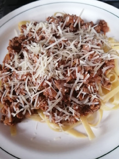 Una foto de Tallarines Bolognesa