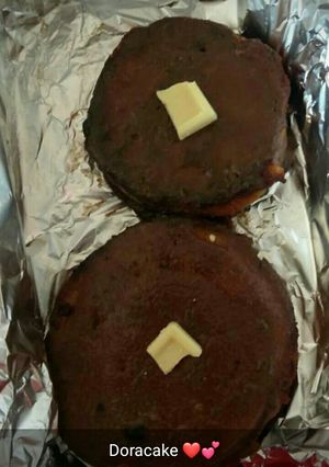 A picture of Dora cakes.