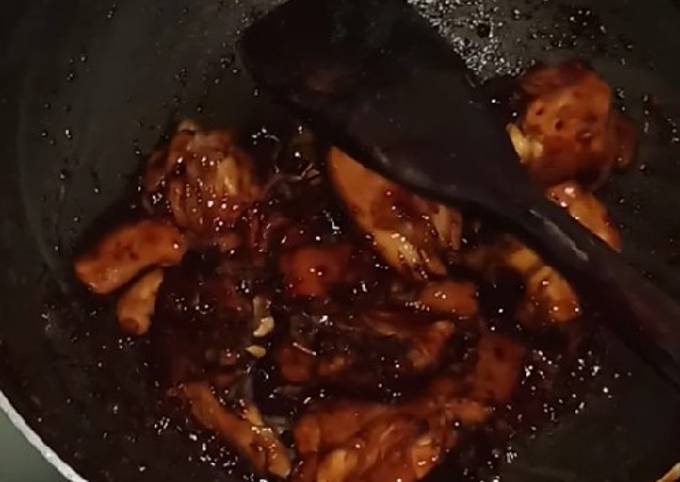 Resep Ayam kecap to be caramel 😁, Menggugah Selera