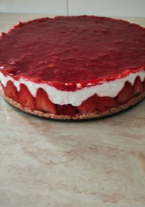 A picture of Strawberry Cheesecake.
