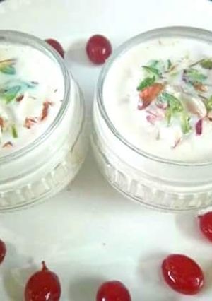 A picture of Apple kheer.