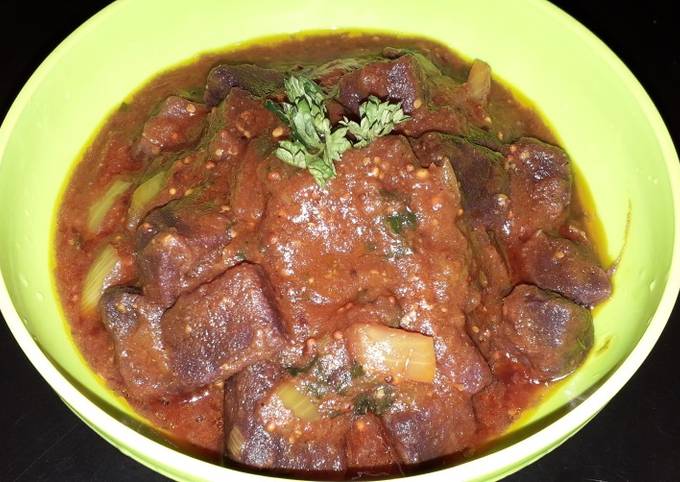 Ubi Ungu Berbumbu (Purple Sweet Potato Curry)