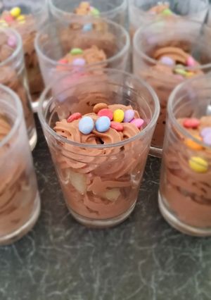 Une photo de Verrines mousse chocolat 🍫 poires