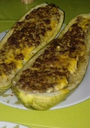 Una foto de Zucchinis rellenos 🍴