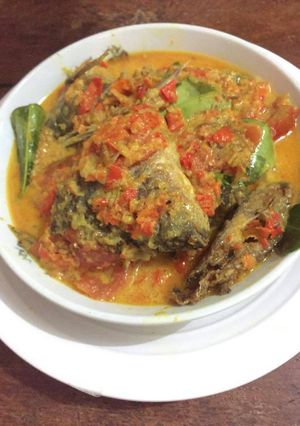 Foto resep Ikan bumbu kuning puwedes