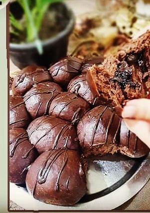 صورة لوصفة خلية نحل بالشوكولاتة حاجه كده غرقانه شوكولاته 😋
