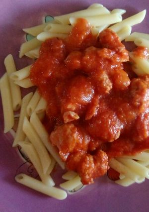 Una foto de Macarrones con tomate🍅 de la 💞yaya Rosario☀️