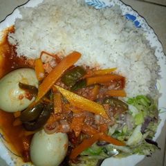 A picture of Egg Curry.