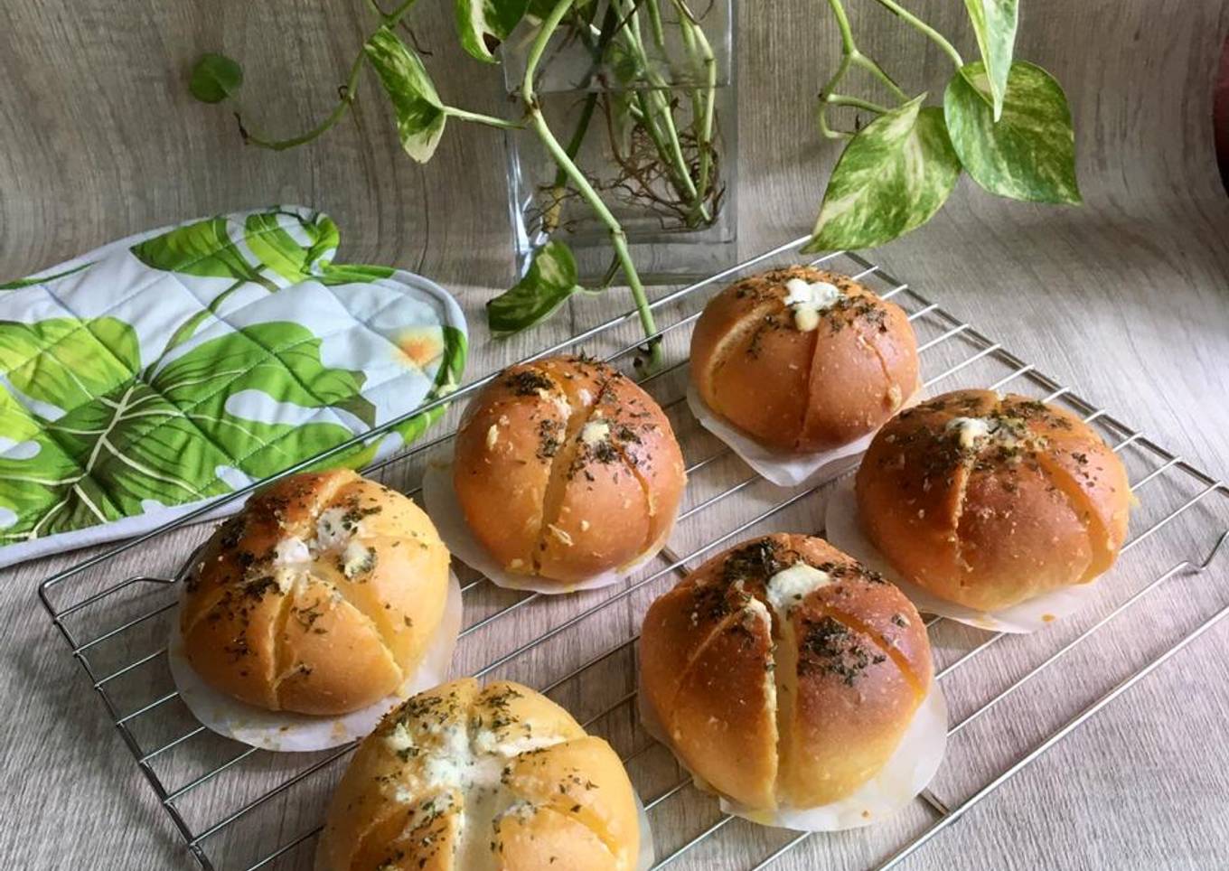 Korean Garlic Butter with Cream Cheese