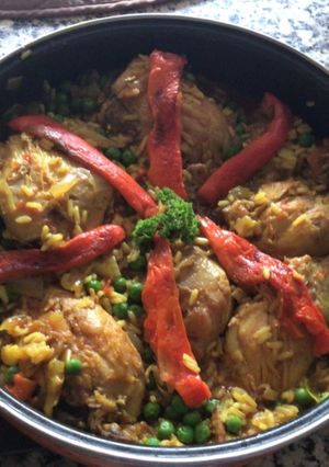 Una foto de Arroz con pollo a mi estilo