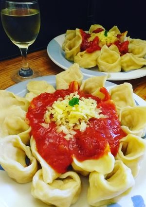 Una foto de Tortellini rellenos caseros 🍲👌🏻