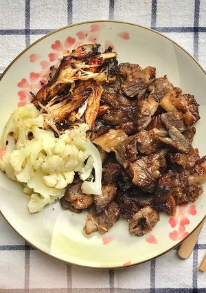 Hình của món Dẻ sườn bò nướng.