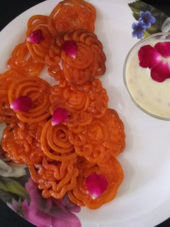 A picture of Instant Jalebi.