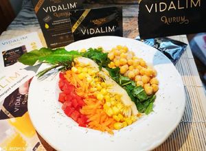 Una foto de 🌈Ensalada Vegana de Garbanzos con Vidalim®🌈