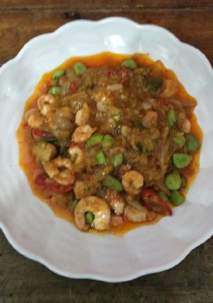 Foto resep Udang saos pedaaasss ala bunda zio 😊