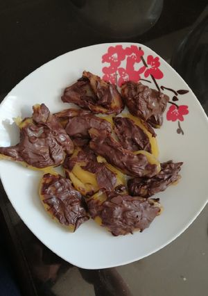 Una foto de Papayas bañadas en chocolate
