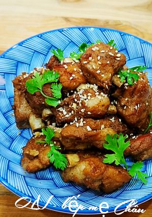 Hình của món Sườn non rim mật ong.