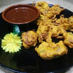 Besan kay pakoray😋 A picture of Besan kay pakoray😋.