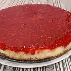 A picture of Strawberry & Raspberry Cheesecake.