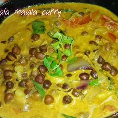 A picture of Kadala masala curry.