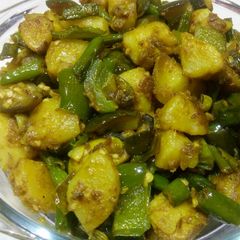 Aloo, baingan,shimla mirch and beans ki bhaji A picture of Aloo, baingan,shimla mirch and beans ki bhaji.