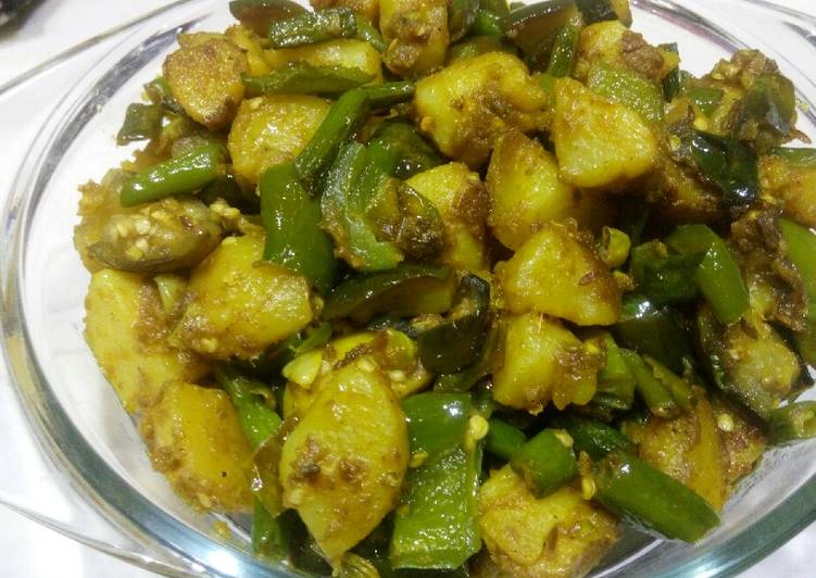 Recipe of Homemade Aloo, baingan,shimla mirch and beans ki bhaji