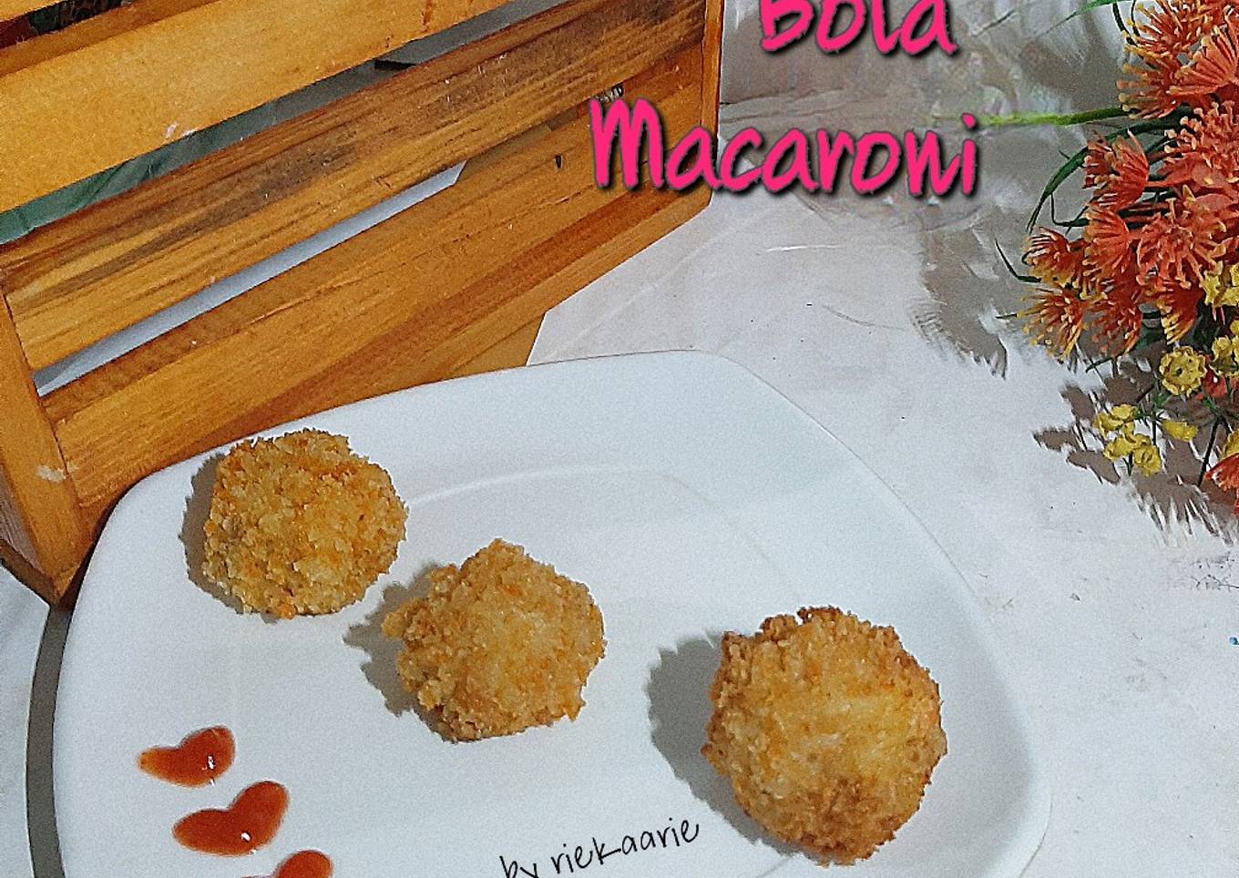 115. Bola Macaroni
