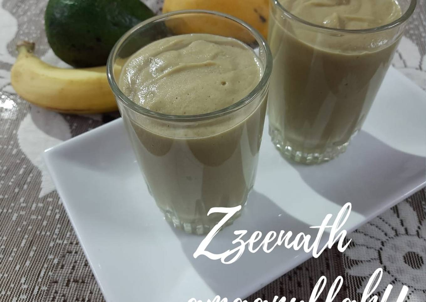 Avocado Mango and Banana Smoothie
