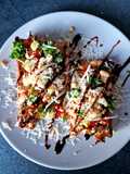 Tartines à la tomate cerise et tomme de chèvre et comté
