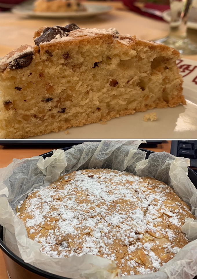 Una foto de Bizcocho saludable con almendras