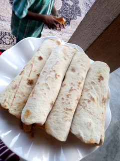 A picture of Chicken shawarma.