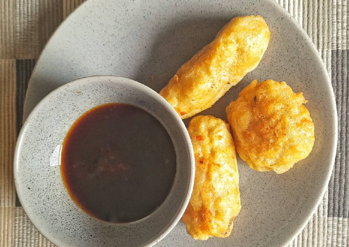 Pempek Tenggiri