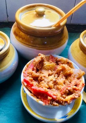 A picture of Gajar-Gobhi-Turnip Pickle.
