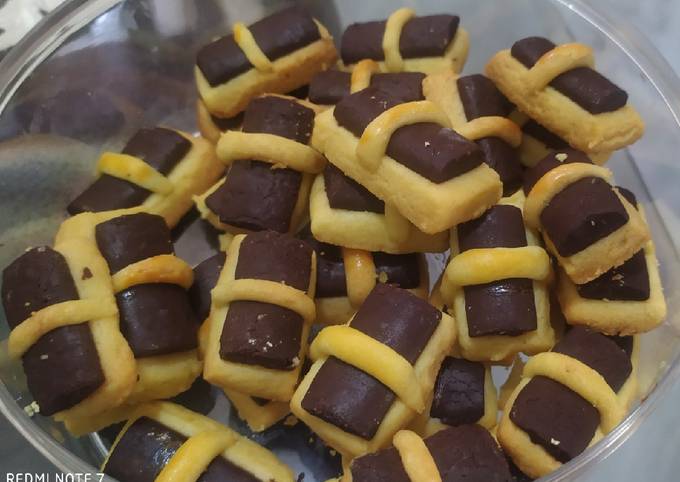 Cara Gampang Membuat Choco Stick Cookies Anti Gagal