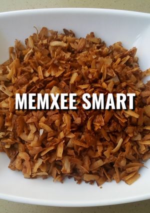 A picture of Toasted coconut flakes.