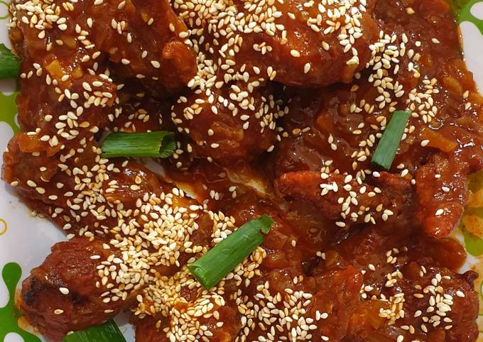 Resep 23. Dakgangjeong (Korean Spicy Chicken Wings), Menggugah Selera