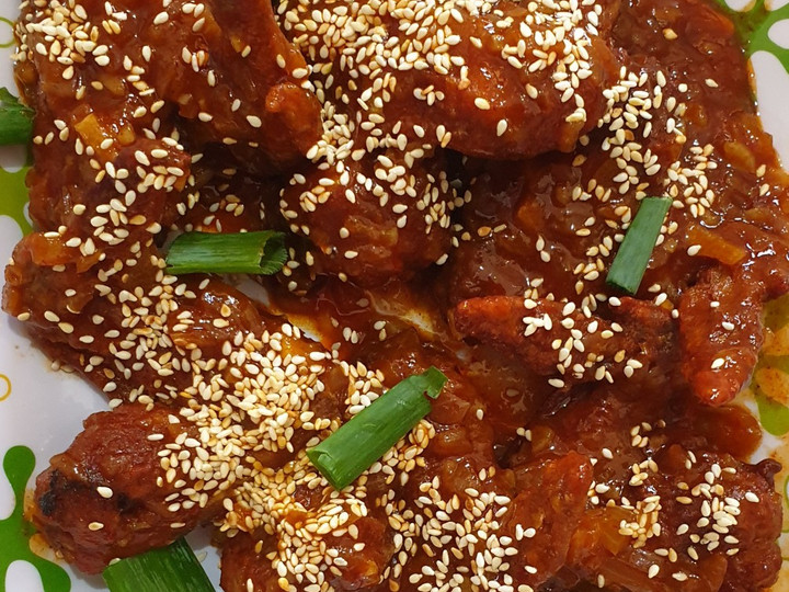 Resep 23. Dakgangjeong (Korean Spicy Chicken Wings), Menggugah Selera